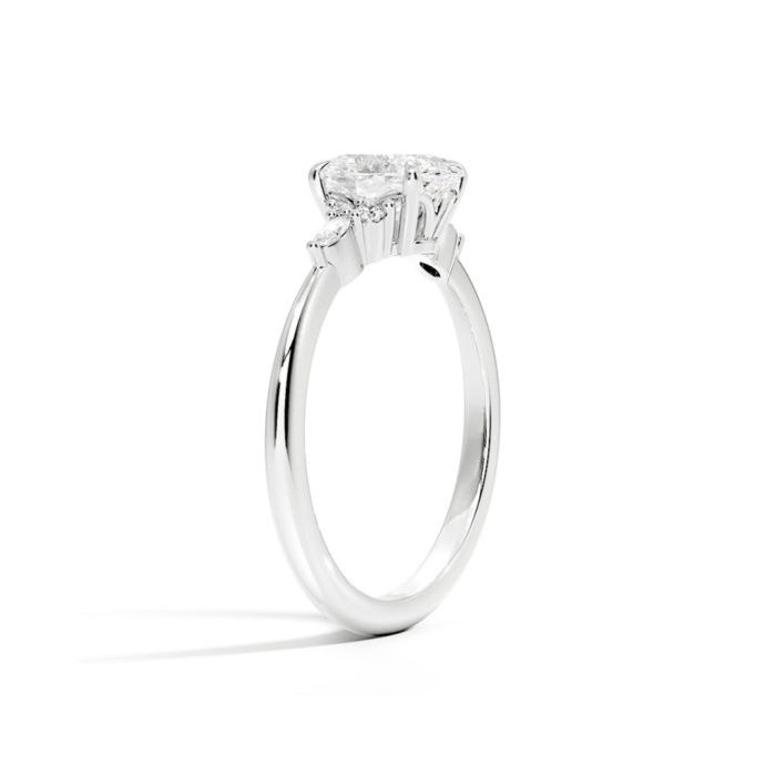 Valeria Solitaire Ring - Image 5