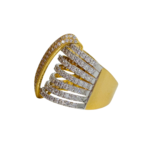 Amy lab grown diamond ring by Diamondiary